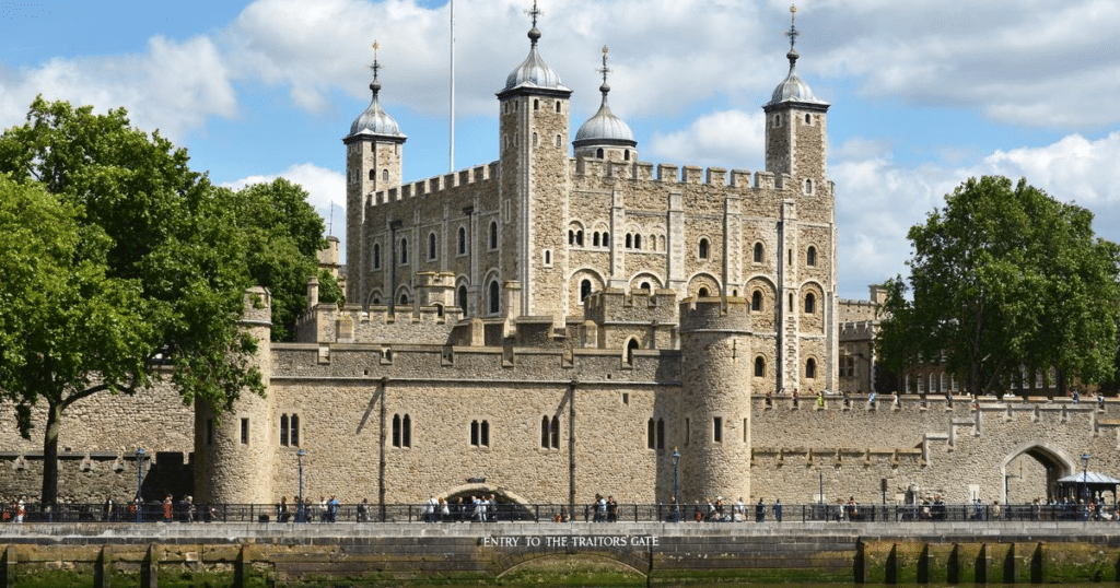 Tower of London, tourist attractions in Bangkok